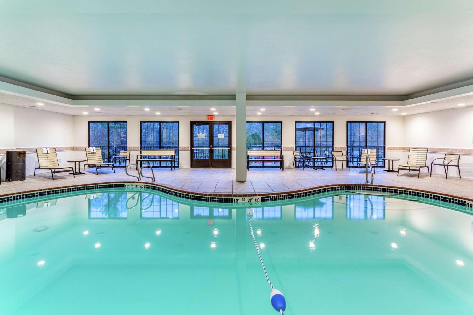 Hampton Inn Boston/Peabody Exterior foto